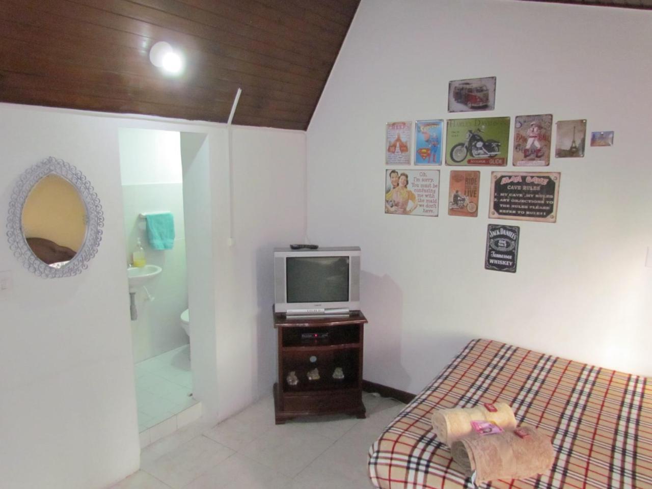 Como En Casa! Restaurante Y Hostal Bogotá Esterno foto
